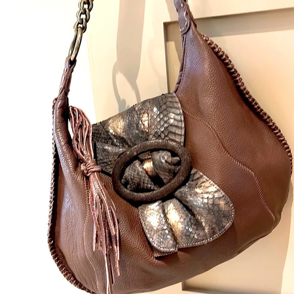 CHI by Carlos Falchi - Picture 1 of 6